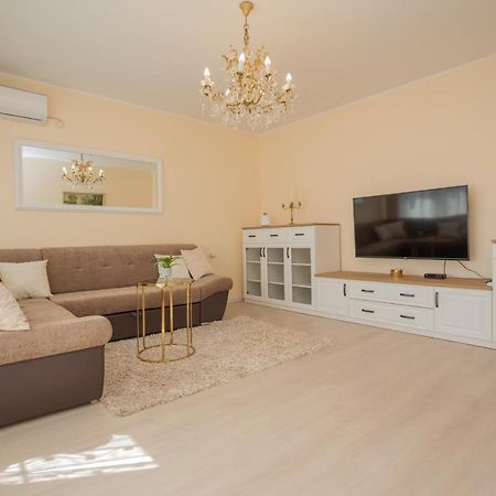 Apartment La Casa - Sebenico Шибеник Экстерьер фото
